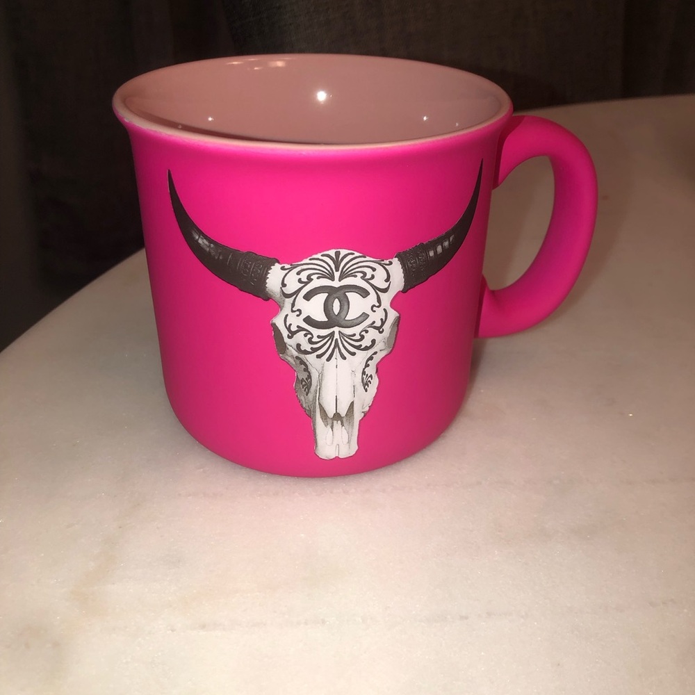 💗 Pink  Bull Skull Mug w / Chanel logo